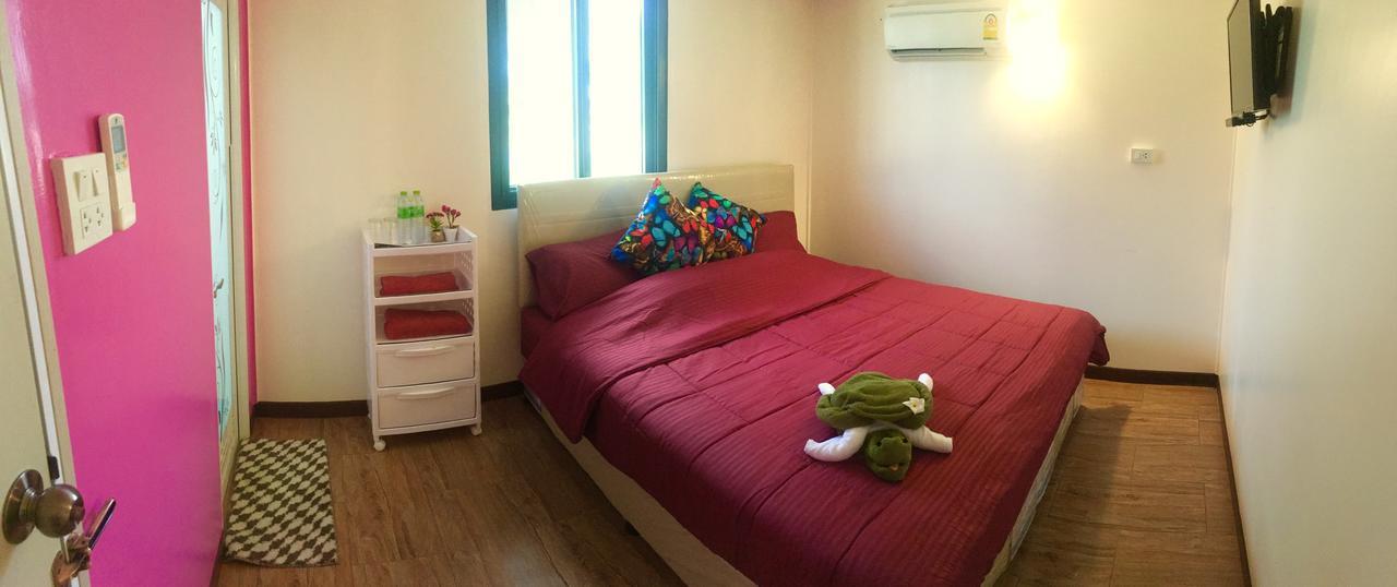 4 Seasons Mini House Hotel นครศรีธรรมราช ภายนอก รูปภาพ