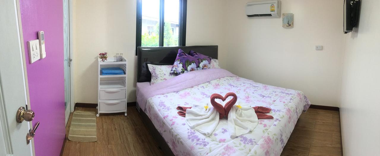 4 Seasons Mini House Hotel นครศรีธรรมราช ห้อง รูปภาพ