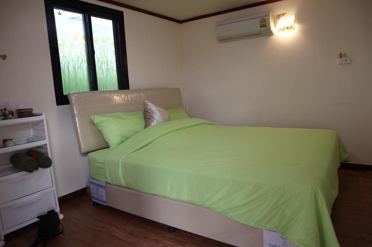 4 Seasons Mini House Hotel นครศรีธรรมราช ภายนอก รูปภาพ