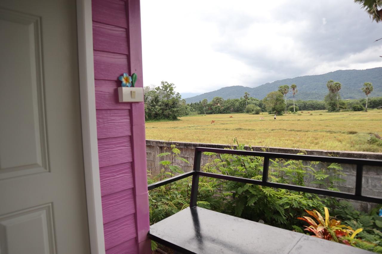 4 Seasons Mini House Hotel นครศรีธรรมราช ภายนอก รูปภาพ