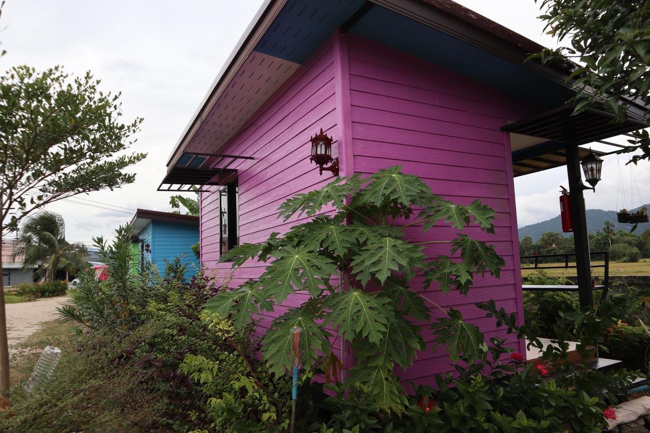 4 Seasons Mini House Hotel นครศรีธรรมราช ภายนอก รูปภาพ