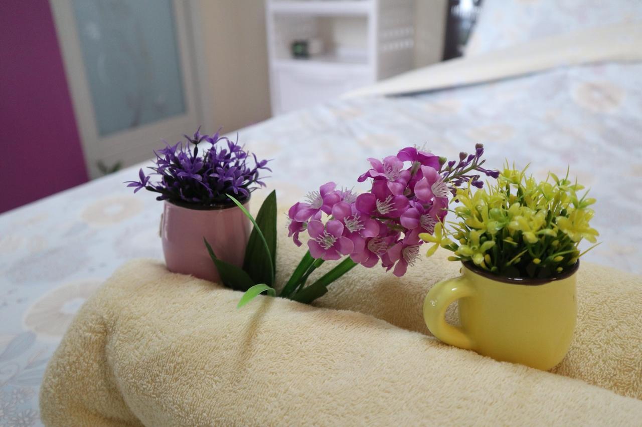4 Seasons Mini House Hotel นครศรีธรรมราช ภายนอก รูปภาพ